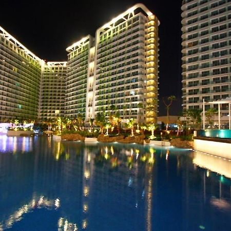 Azure Urban Resort A4 Near Airport Mall With Wavepool Paranaque City Extérieur photo