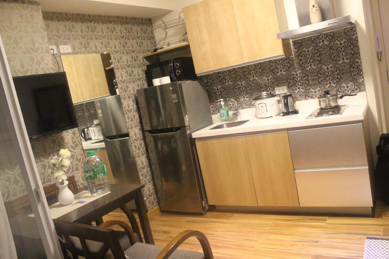 Azure Urban Resort A4 Near Airport Mall With Wavepool Paranaque City Extérieur photo