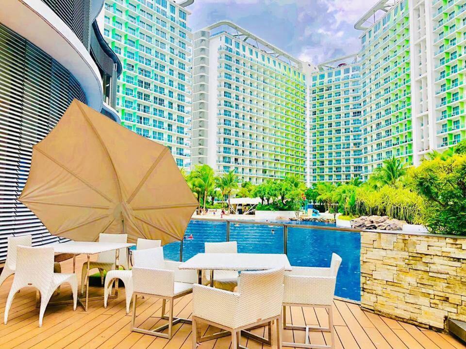 Azure Urban Resort A4 Near Airport Mall With Wavepool Paranaque City Extérieur photo